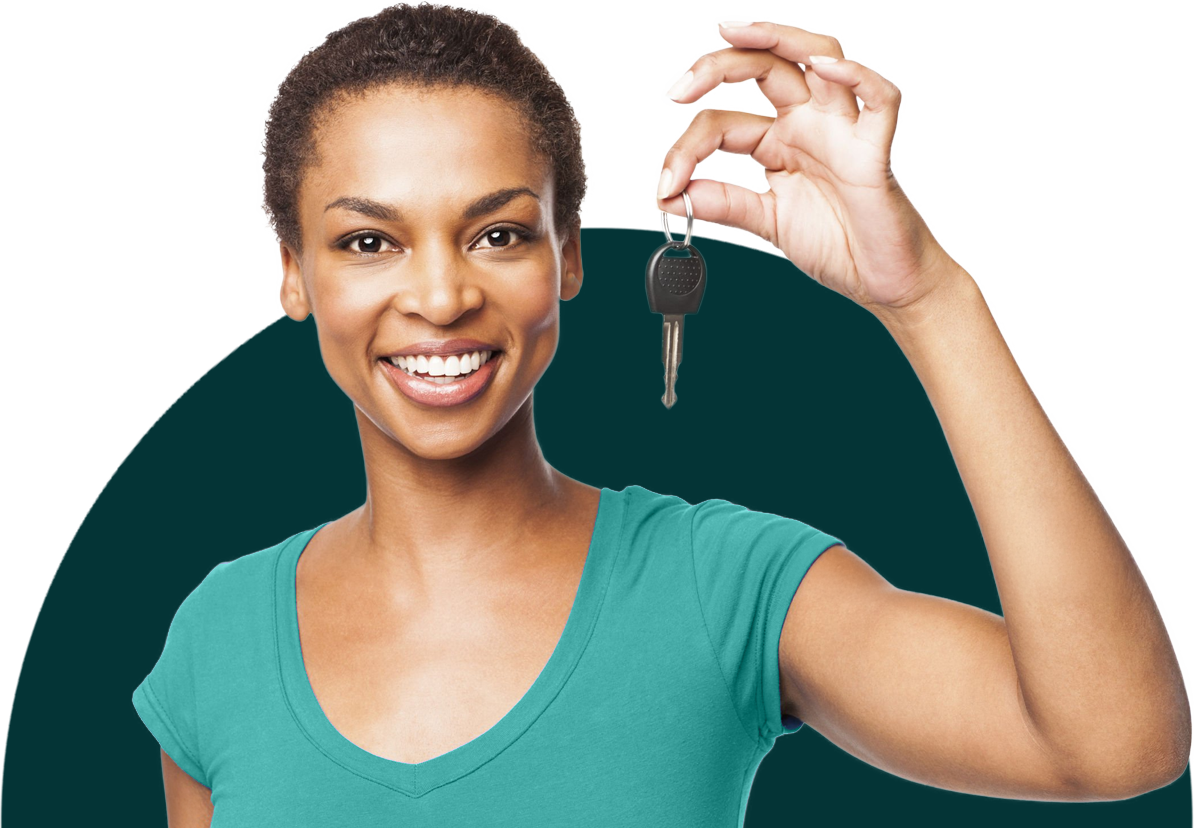 woman-short-hair-green-vneck-tshirt-holding-car-keys